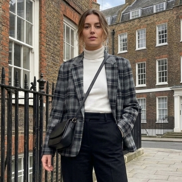 Pendleton Jackets & Blazers - Vintage Pendleton 100% Virgin Wool Plaid Blazer Grey/Black Medium  1964-80's